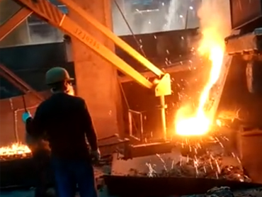 Mehanski ročni dobavitelj