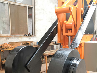 Kakšne so prednosti nošenja pomožne mehanske roke?