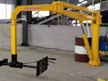 Polavtomatski stroji za polnjenje